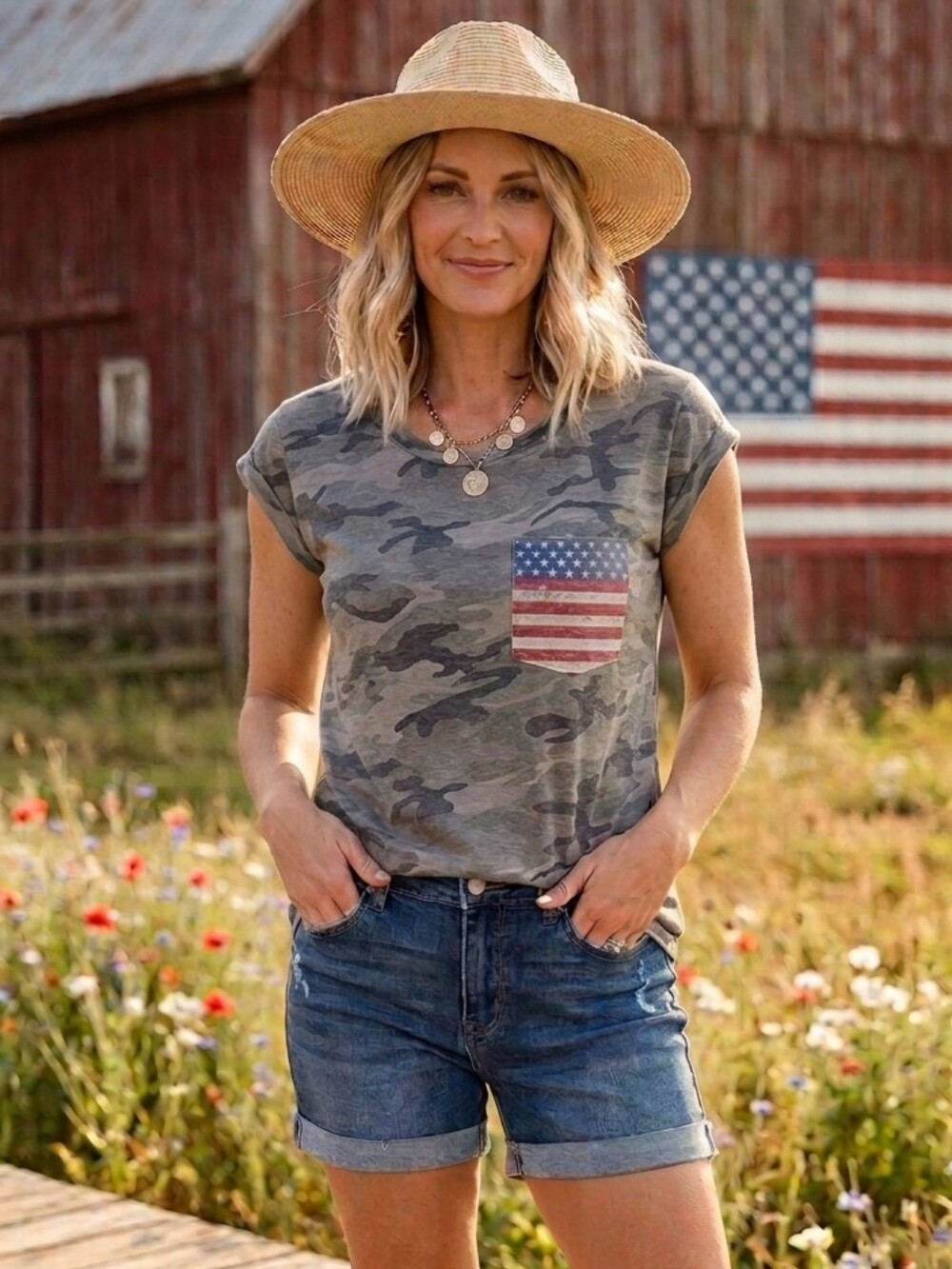 Women's Patriotic Camo Tank Top American Flag Pocket
